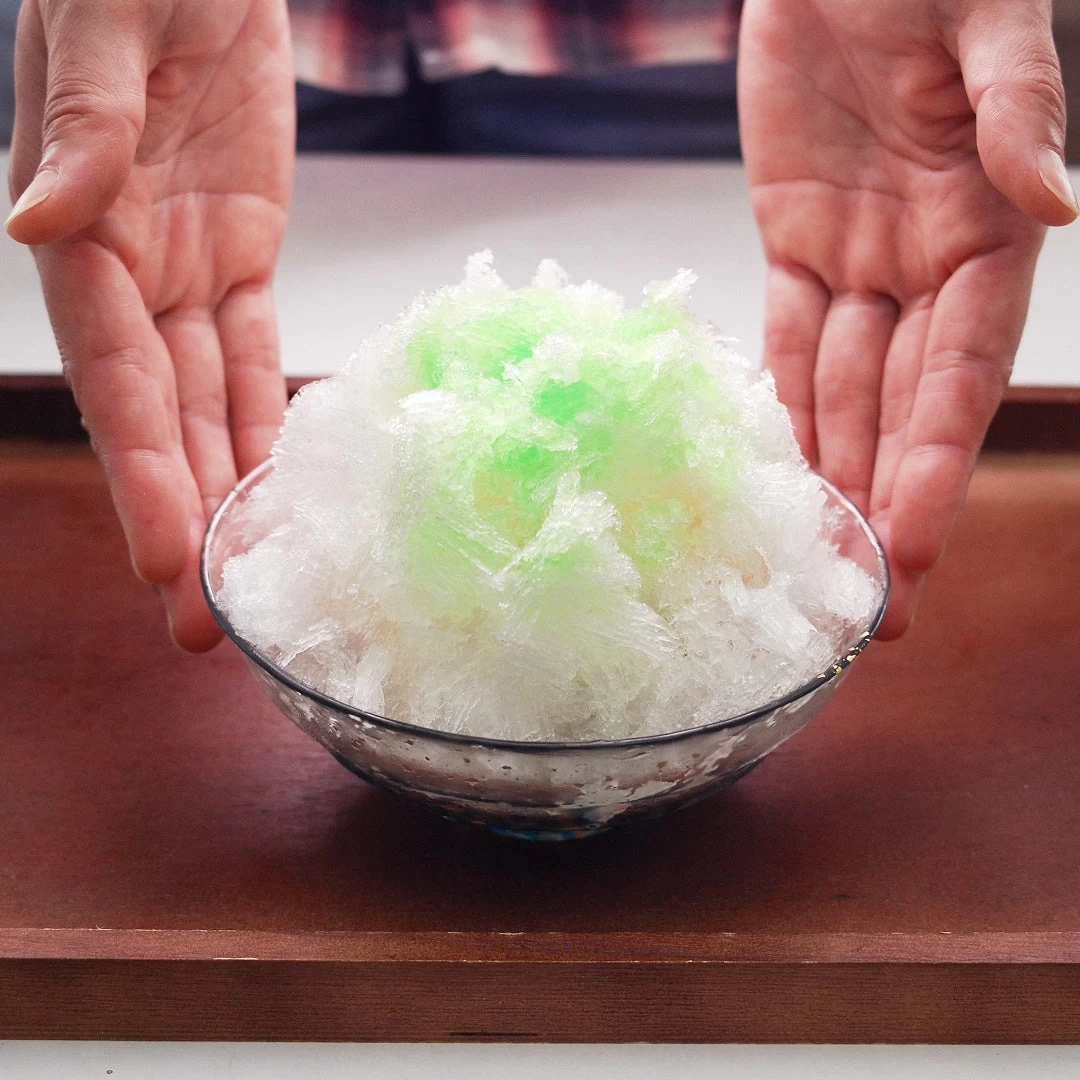 ADERIA Tsugaru Vidro Soda-Lime Glass Gold Leaf Paint Bowl 11 ADERIA Tsugaru Vidro Soda-Lime Glass Gold Leaf Paint Bowl - Image 9