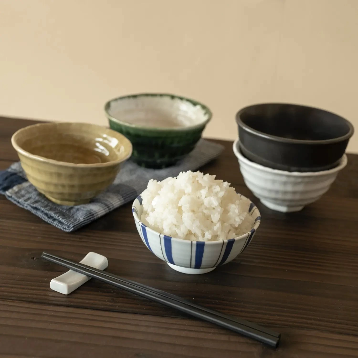 EBM Porcelain Tempered Rice Bowl Sometsuke-tokusa 11.5cm 4 EBM Porcelain Tempered Rice Bowl Sometsuke-tokusa 11.5cm - Image 2