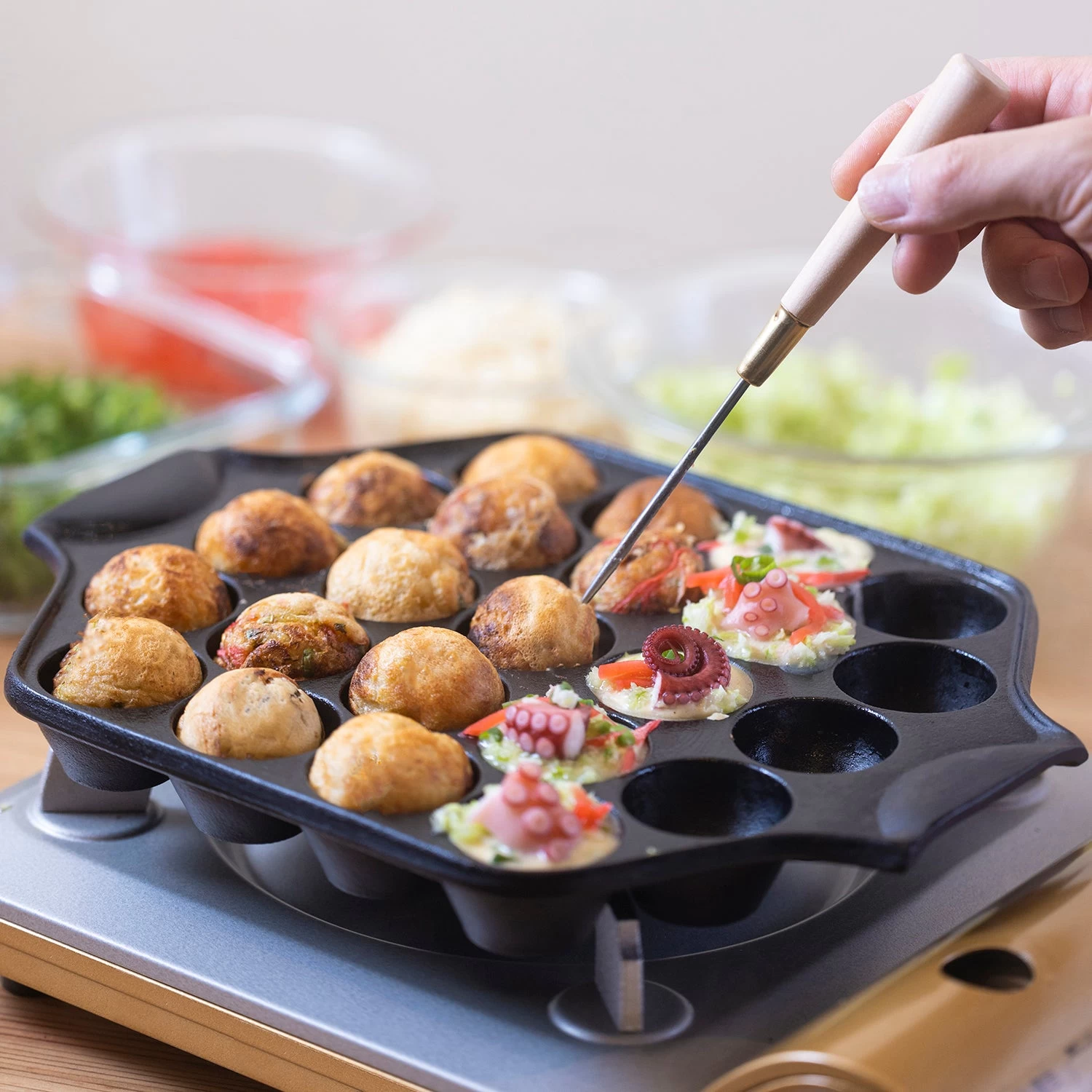 Iwachu Nambu Cast Iron 23-Ball Takoyaki Pan 10 Iwachu Nambu Cast Iron 23-Ball Takoyaki Pan - Image 8