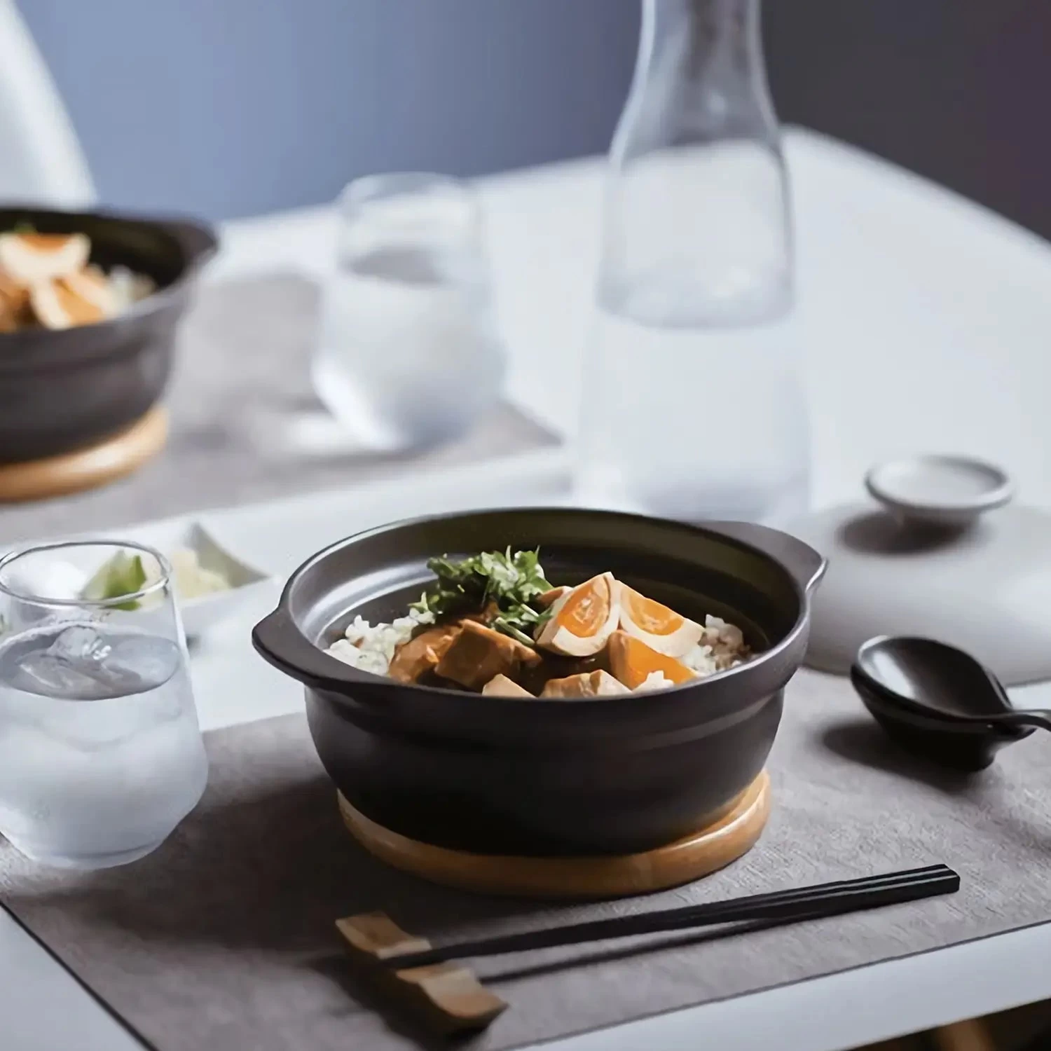 M.STYLE Karl Ceramic Induction Donabe Casserole And Steamer Insert 11 M.STYLE Karl Ceramic Induction Donabe Casserole And Steamer Insert - Image 9