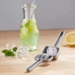 WestMark Aluminium Ice Crusher -Professional Furniture And Kitchen Supplies Store WestMarkAluminiumIceCrusher 4