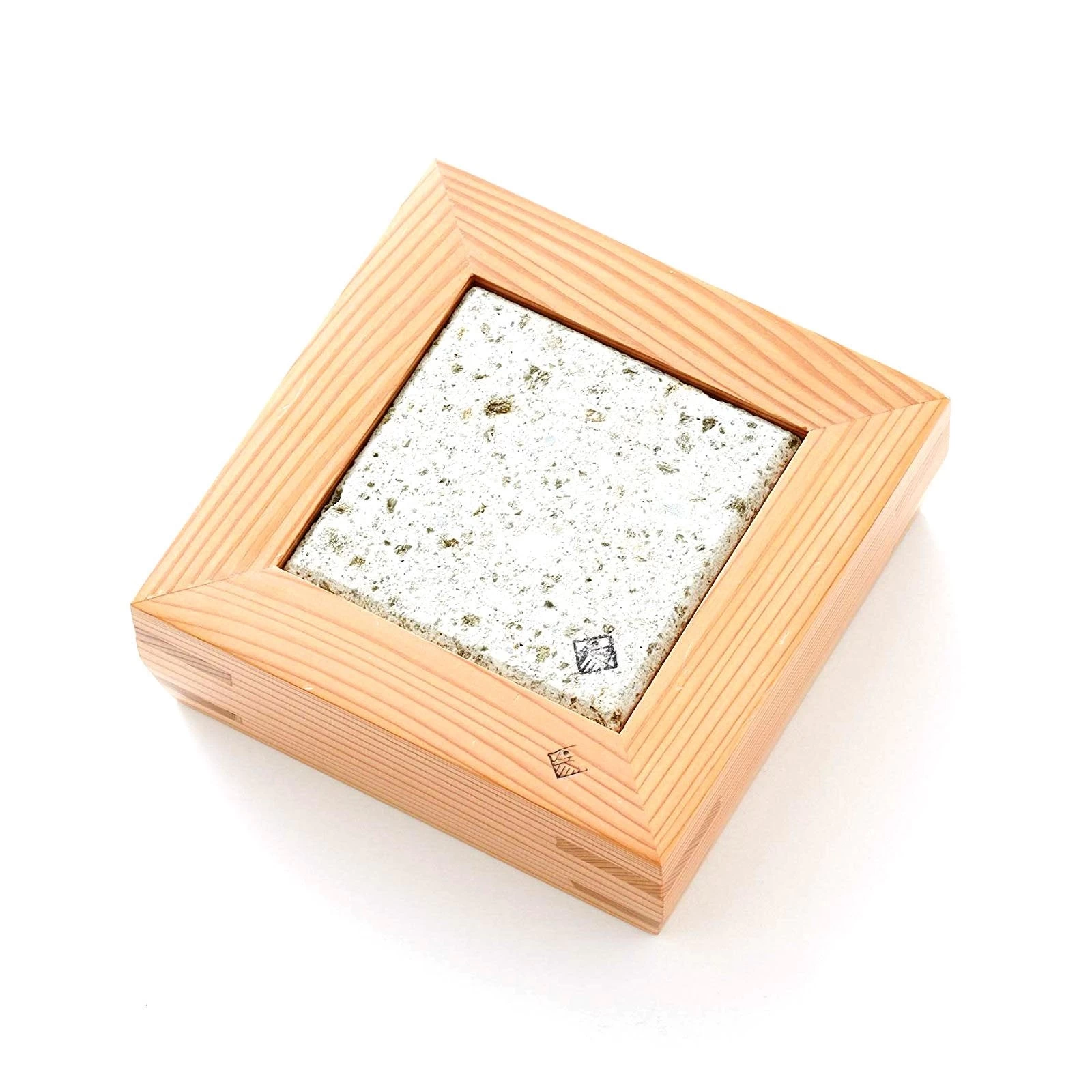 Miranda Style Omoeraku Japanese Cedar Frame Small Oya Stone Plate 5 Miranda Style Omoeraku Japanese Cedar Frame Small Oya Stone Plate - Image 3