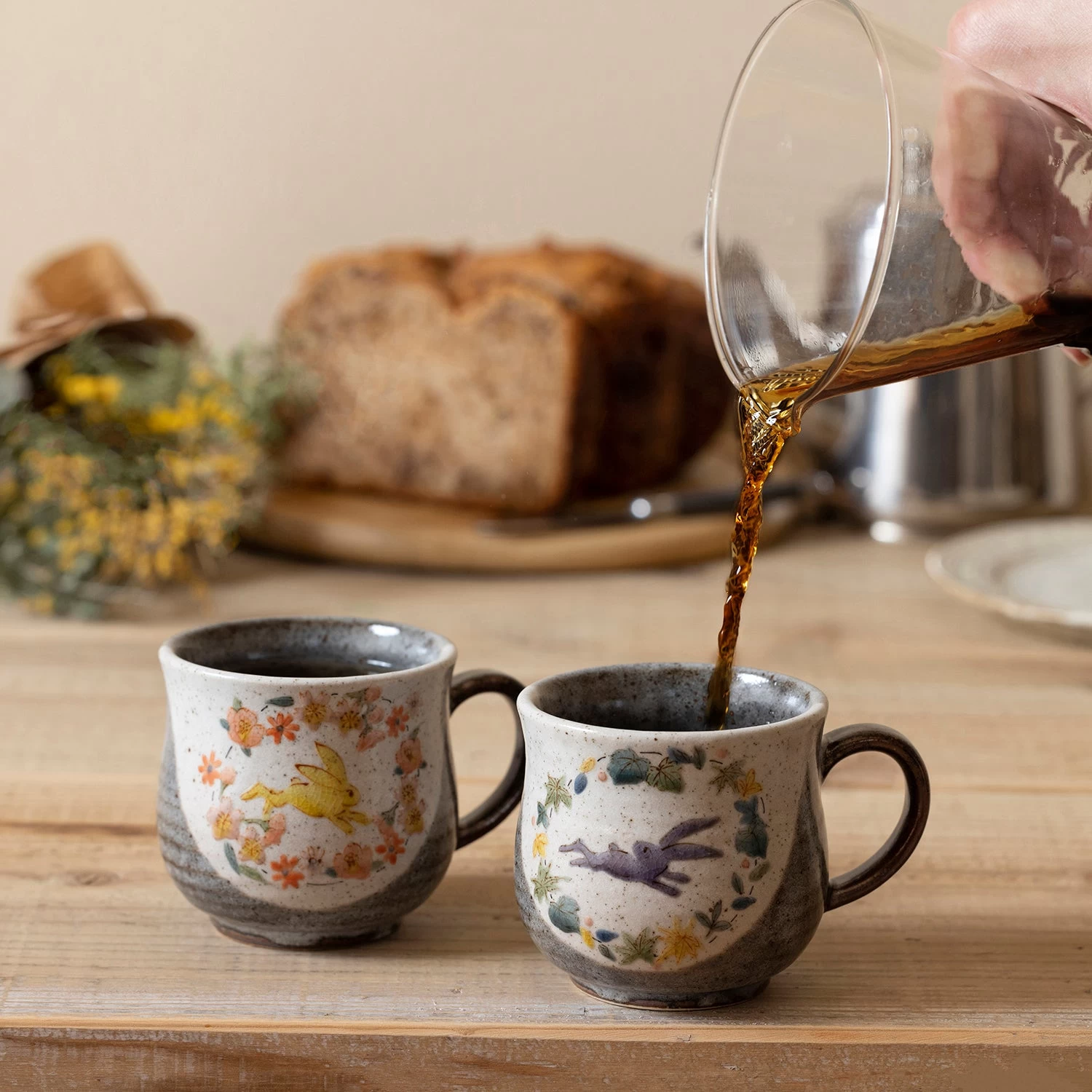 Kutani Ware Rabbit Paired Mugs 4 Kutani Ware Rabbit Paired Mugs - Image 2